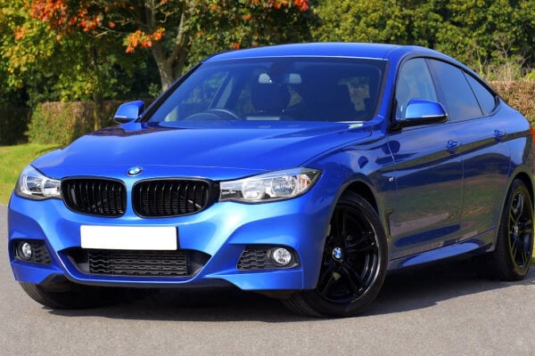 car rental image